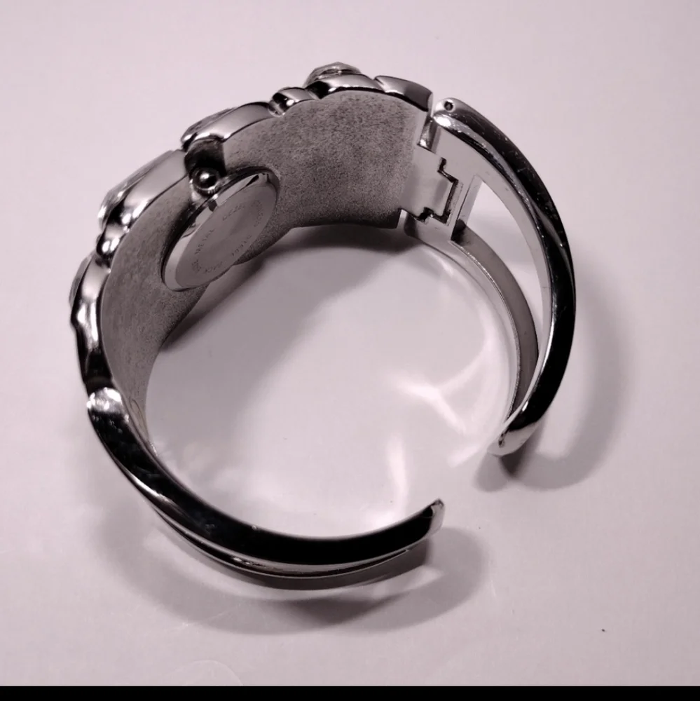 Sahil Rhinestone Quartz Cuff Watch Silver Tone NWOT